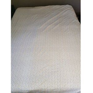 Blue Floral Pattern on White Bedsheet 96" x 94"